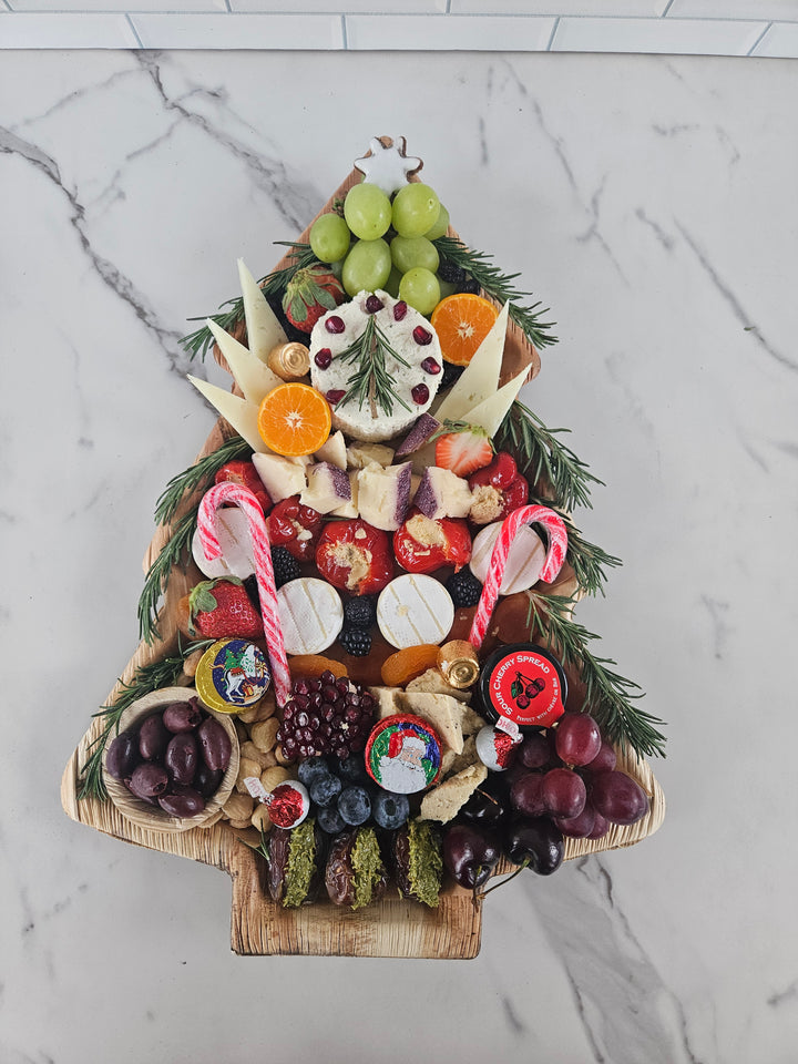 Christmas Tree Charcuterie Board